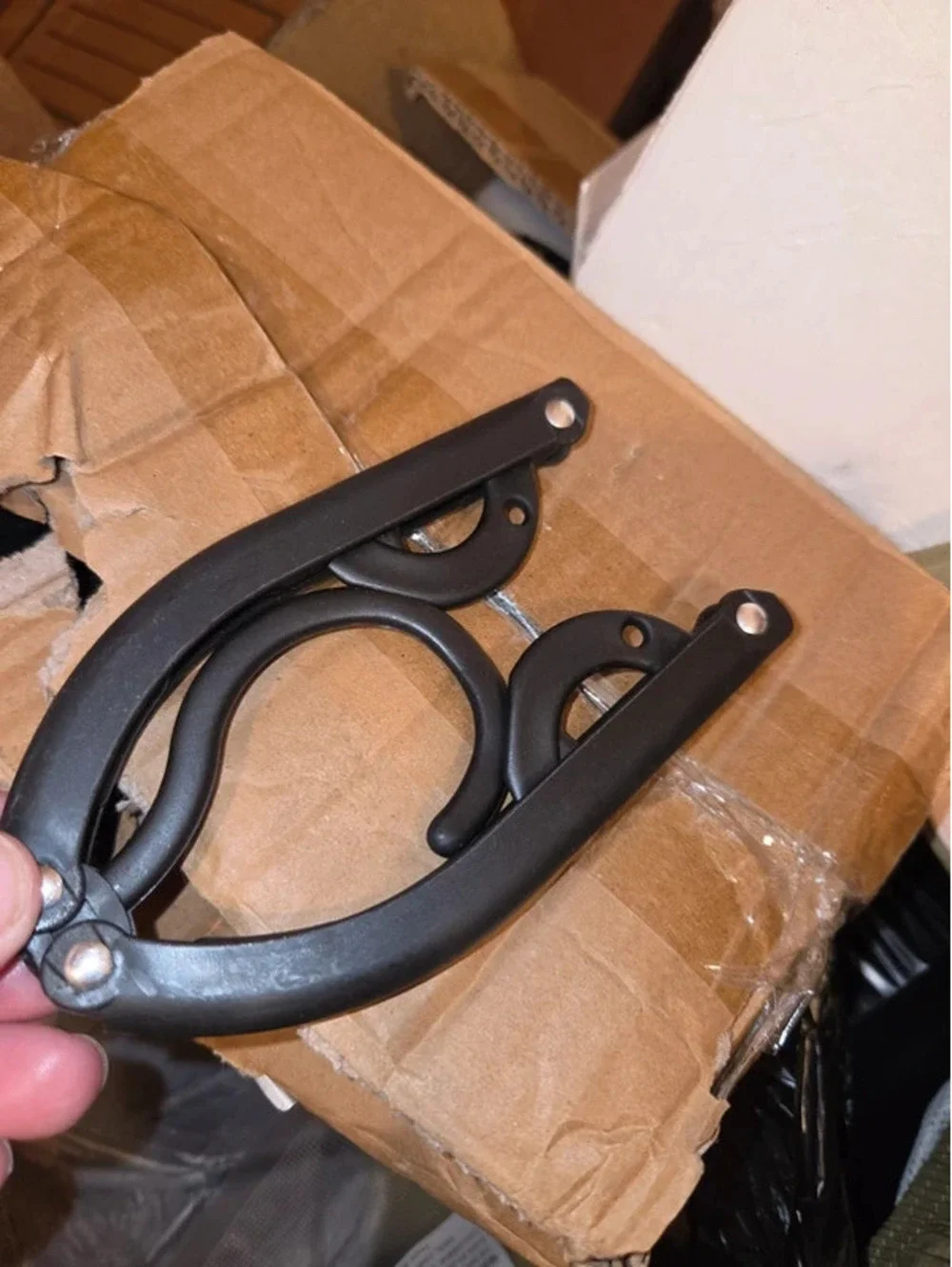 27 travel collapsible hangers